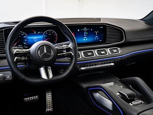 2025 Mercedes-Benz GLS 450 Base