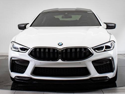 2022 BMW M8 Competition