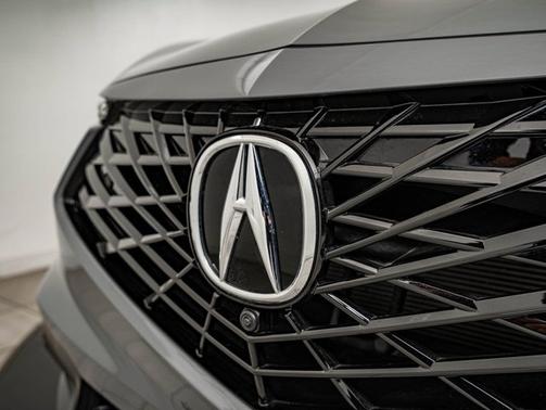 Urban Gray Pearl 2025 Acura ADX w/A-Spec Advance Package