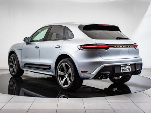 2025 Porsche Macan 