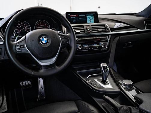 2019 BMW 440 i