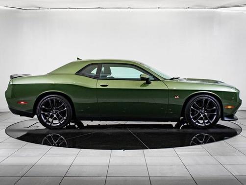 2022 Dodge Challenger R/T Scat Pack