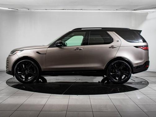 2024 Land Rover Discovery Metropolitan Edition