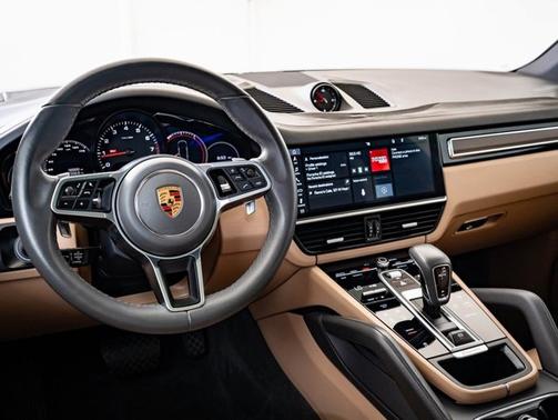 2019 Porsche Cayenne Base