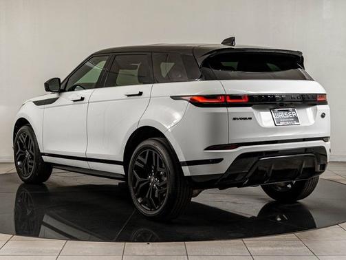 Carpathian Grey Premium Metallic 2021 Land Rover Range Rover Evoque R-Dynamic SE