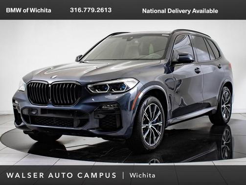 2020 BMW X5 M50i
