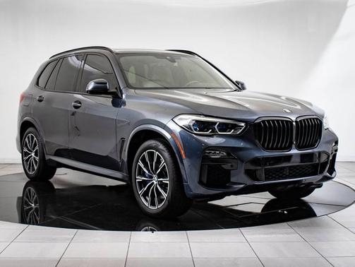 2020 BMW X5 M50i