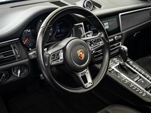 2021 Porsche Macan GTS