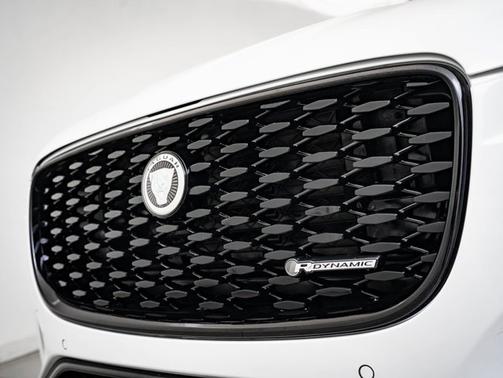 2024 Jaguar F-PACE R-Dynamic S