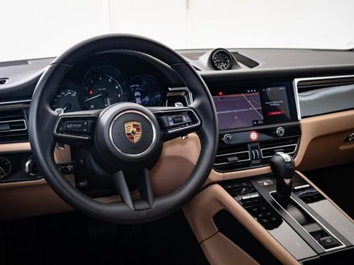 2024 Porsche Macan
