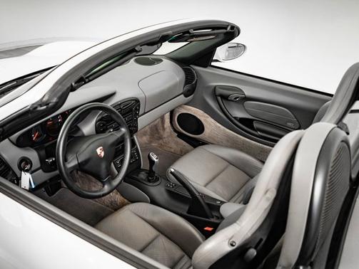 2002 Porsche Boxster 