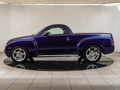 2004 Chevrolet SSR LS