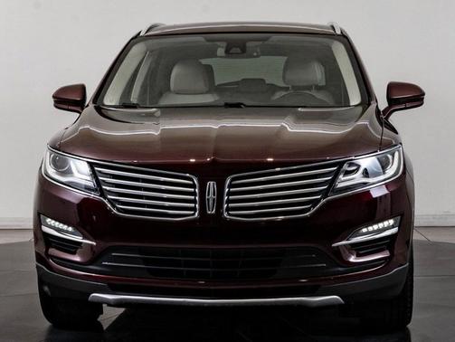 Burgundy Velvet Metallic Tinted Clearcoat 2016 Lincoln MKC Reserve