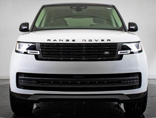2024 Land Rover Range Rover SE