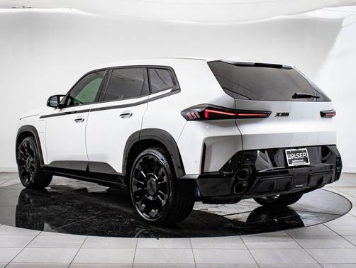 2023 BMW XM