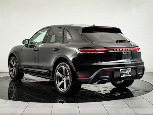 2024 Porsche Macan 