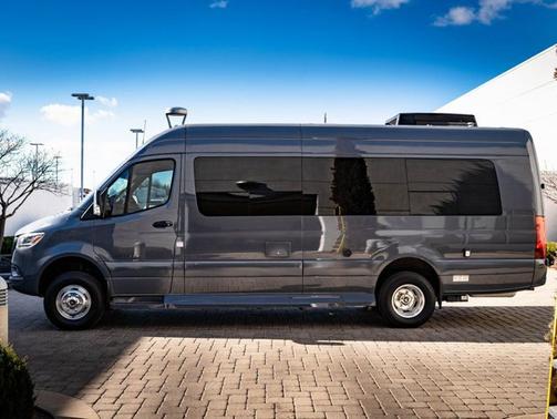 2022 Mercedes-Benz Sprinter 3500 Coachmen Class B RV