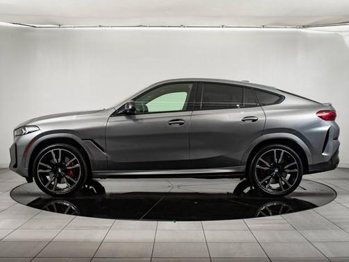 2024 BMW X6 M60i