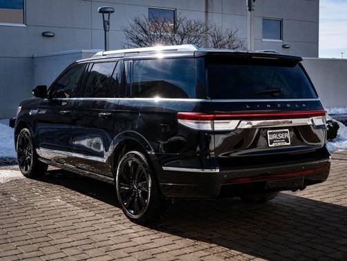 2023 Lincoln Navigator L Reserve