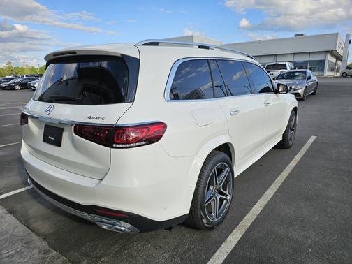 2022 Mercedes-Benz GLS 450