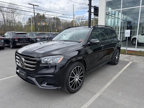 Obsidian Black Metallic 2025 Mercedes-Benz GLS 450