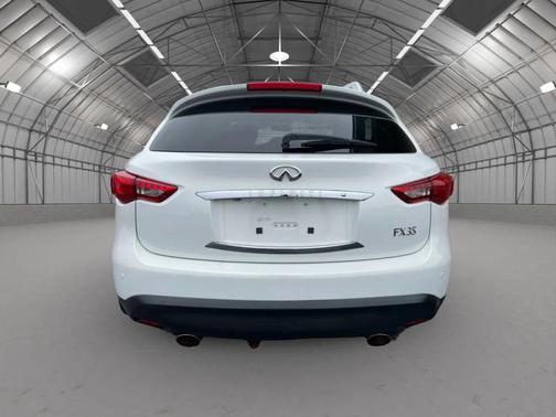 2009 INFINITI FX35 Base