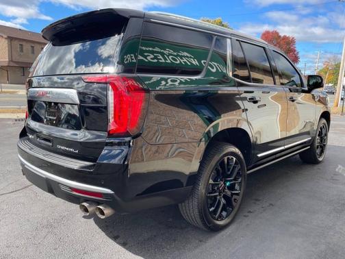 2022 GMC Yukon Denali