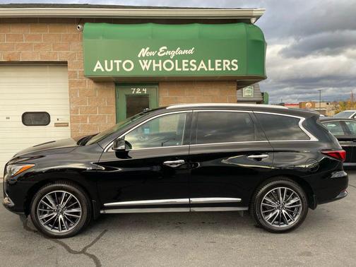 2017 INFINITI QX60 Base