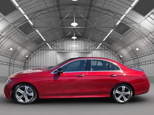 2018 Mercedes-Benz E-Class 4MATIC