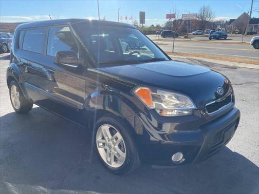 2010 Kia Soul +