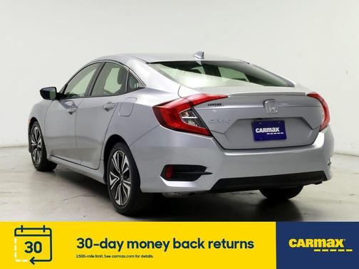 Photo 2 of 27 of 2018 Honda Civic EX-T