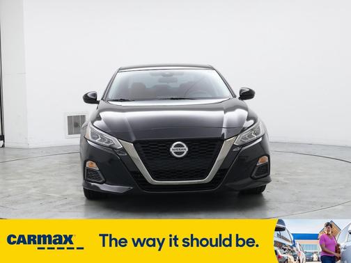 2020 Nissan Altima SR