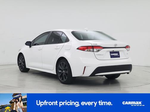 White 2022 Toyota Corolla LE