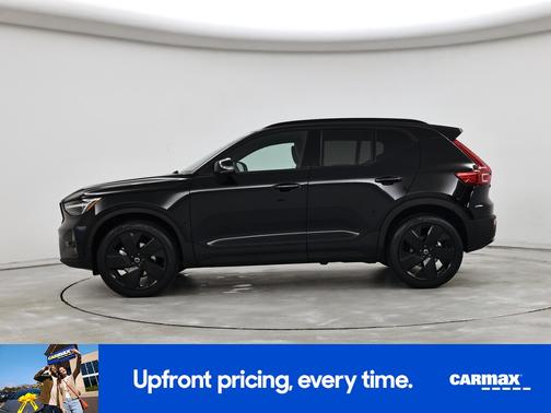 Black 2026 Volvo XC40 B5 Ultra Black Edition