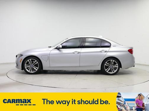 2018 BMW 330e E iPerformance