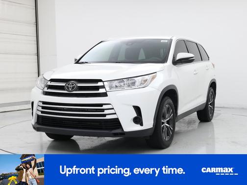 2019 Toyota Highlander LE