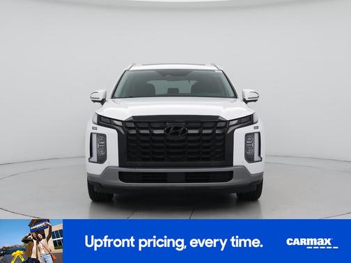 White 2023 Hyundai PALISADE SEL