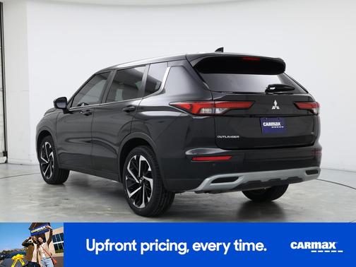 2022 Mitsubishi Outlander SE