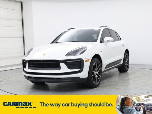 2022 Porsche Macan