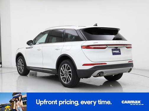 White 2022 Lincoln Corsair Standard