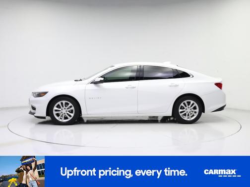 White 2016 Chevrolet Malibu LT