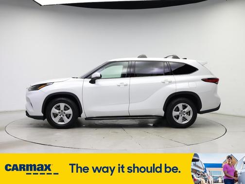 2022 Toyota Highlander L