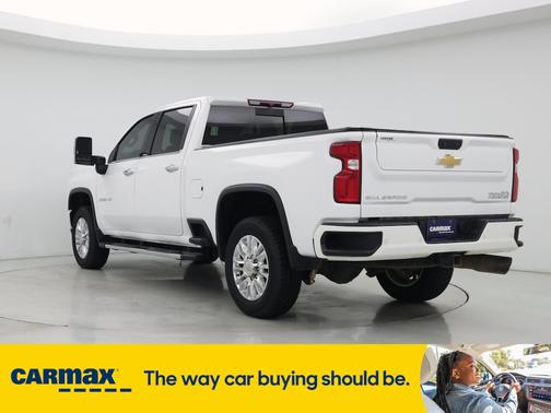2022 Chevrolet Silverado 2500 High Country