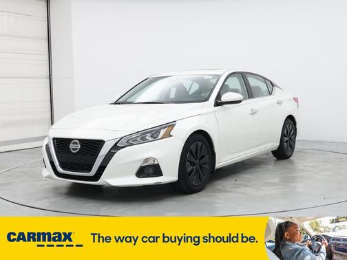 2019 Nissan Altima SV