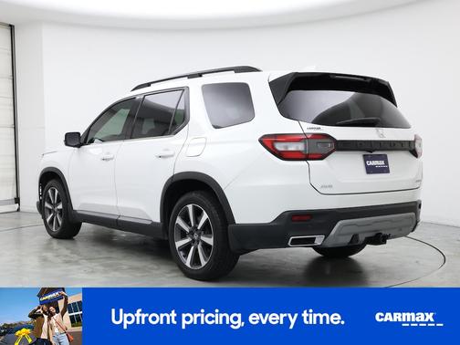 2024 Honda Pilot Touring