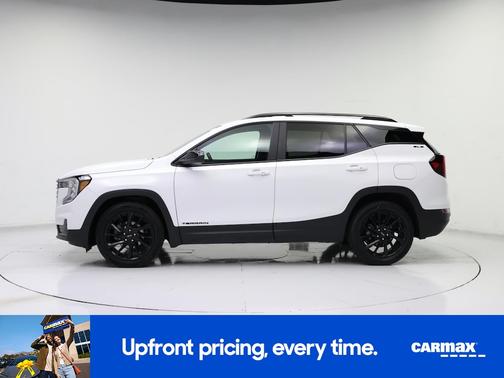 White 2023 GMC Terrain SLE