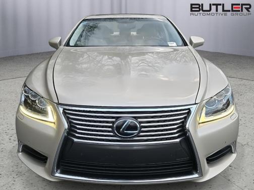 2015 Lexus LS 460 Crafted Line