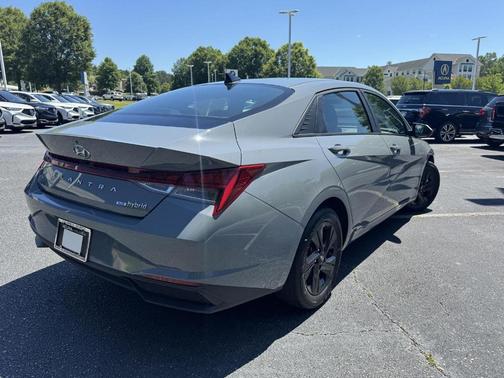 2023 Hyundai ELANTRA HEV Blue