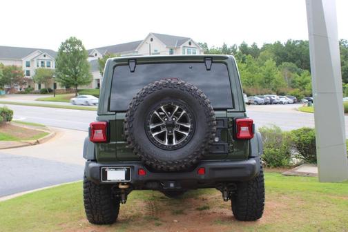 2024 Jeep Wrangler Rubicon 392