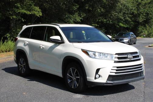2017 Toyota Highlander XLE